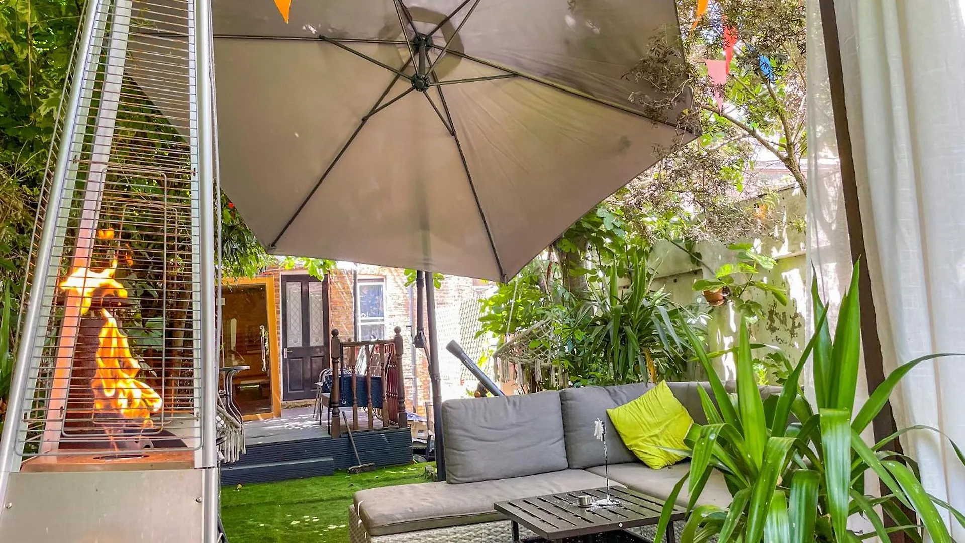 Double Room W/Projector & Garden Hot Tub London Storbritannien